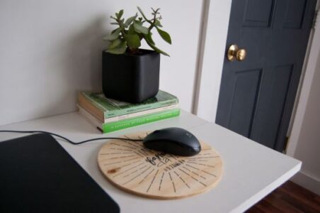 No Bark, All Byte: Make a DIY Wooden Mouse Pad Image